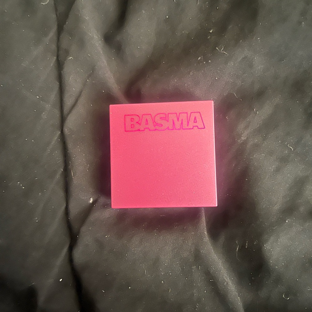 BASMA cream blush shade fuschia